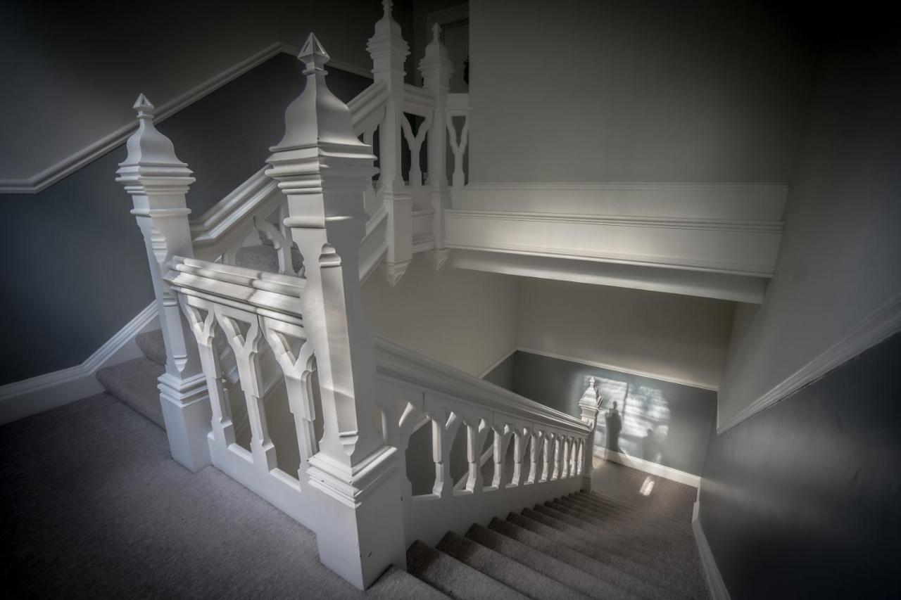 דירות אילפרקומב Victorian Penthouse With Panoramic Sea Views מראה חיצוני תמונה